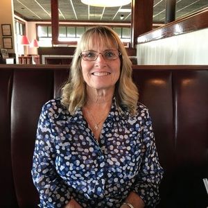 Meet your Posher, Sharon